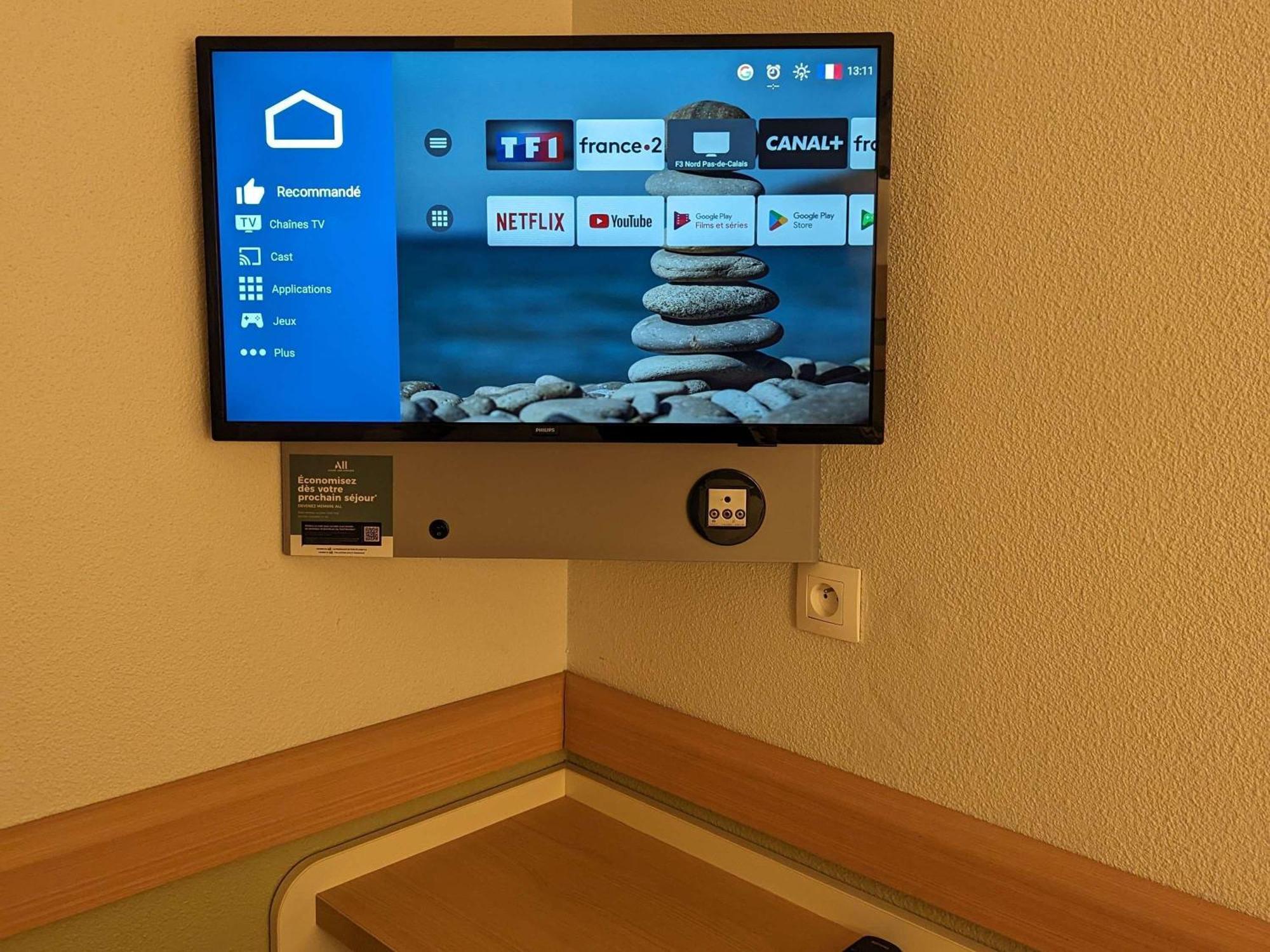 Ibis Budget Saint-Omer Centre エクステリア 写真